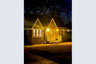 7718 Beach Road, Wonder Lake, IL 60097 - Photo 18