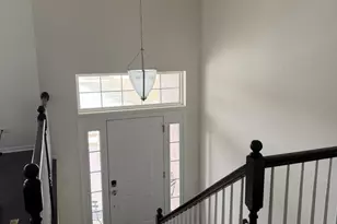 4194 Royal Mews Cir, Naperville, IL 60564 - Photo 2