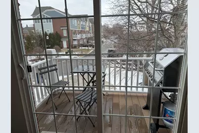 4194 Royal Mews Circle, Naperville, IL 60564 - Photo 16