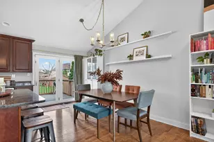 547 S Poplar Ave, Elmhurst, IL 60126 - Photo 10