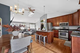 547 S Poplar Ave, Elmhurst, IL 60126 - Photo 16