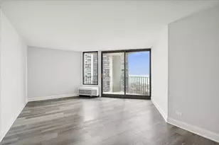 5320 N Sheridan Rd, Chicago, IL 60640 - Photo 4