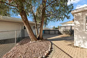 10506 S Michael Dr, Palos Hills, IL 60465 - Photo 18