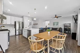 3656 Reddington Cir, Elgin, IL 60124 - Photo 16