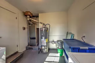 745 E Oak St, Watseka, IL 60970 - Photo 14