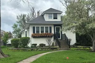 200 N Geneva Ave, Elmhurst, IL 60126 - Photo 1