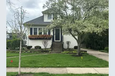 200 N Geneva Avenue, Elmhurst, IL 60126 - Photo 2