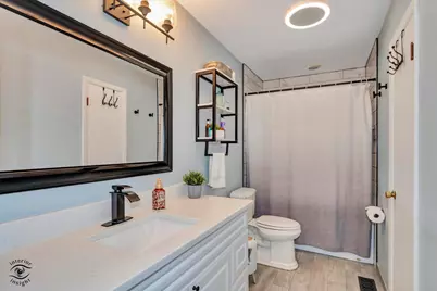 1924 Forrest Boulevard, Saint Charles, IL 60174 - Photo 16