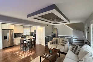 8408 Lorel Ave, Burbank, IL 60459 - Photo 2