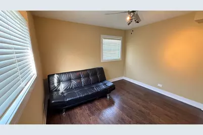 8408 Lorel Avenue, Burbank, IL 60459 - Photo 16