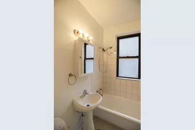 6165 N Winthrop Avenue #305, Chicago, IL 60660 - Photo 4