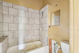 420 W 65th Pl, Chicago, IL 60621 - Photo 26