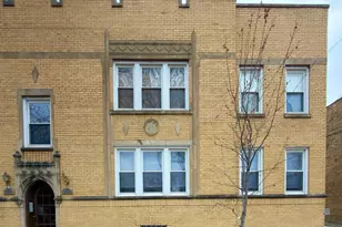 2516 W Hollywood Ave, Chicago, IL 60659 - Photo 1