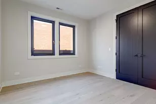 3721 N Whipple St, Chicago, IL 60618 - Photo 30