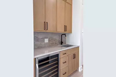 3721 N Whipple Street, Chicago, IL 60618 - Photo 6