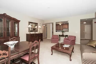 855 E 22nd Street #304, Lombard, IL 60148 - Photo 6