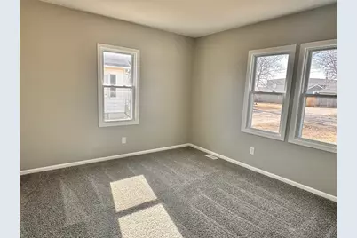 416 N Colorado Avenue, Streator, IL 61364 - Photo 12