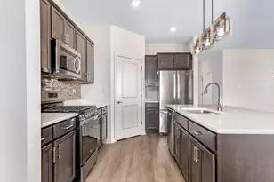 1655 Windsor Rd, Pingree Grove, IL 60140 - Photo 14