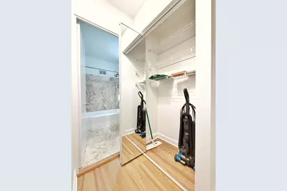 4970 N Marine Drive #229, Chicago, IL 60640 - Photo 16