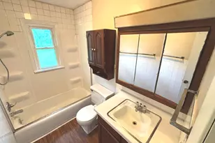 145 Hickory Grove St, Salem, IL 62881 - Photo 18