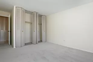 1205 E Hintz Rd, Arlington Heights, IL 60004 - Photo 12