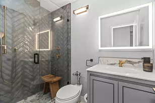 3600 N Lake Shore Dr, Chicago, IL 60613 - Photo 10