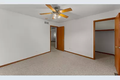 [Address not provided], Crete, IL 60417 - Photo 18