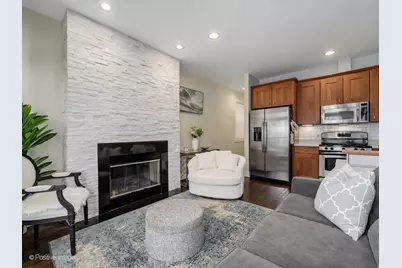 [Address not provided], Chicago, IL 60618 - Photo 4