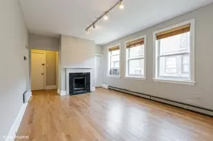 630 W Waveland Ave, Chicago, IL 60613 - Photo 4