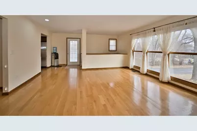 6N060 Virginia Road, Roselle, IL 60172 - Photo 10