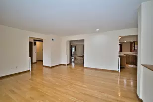 6N060 Virginia Rd, Roselle, IL 60172 - Photo 12