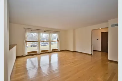 6N060 Virginia Road, Roselle, IL 60172 - Photo 14