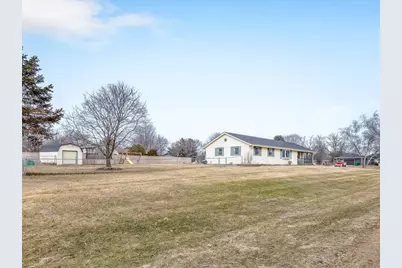 11818 Balsa Lane, Roscoe, IL 61073 - Photo 2