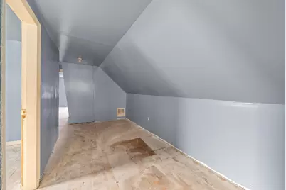 8545 S Saginaw Avenue, Chicago, IL 60617 - Photo 14