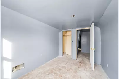 8545 S Saginaw Avenue, Chicago, IL 60617 - Photo 18