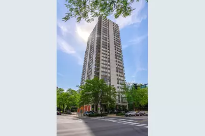 1360 N Sandburg Terrace #1209C, Chicago, IL 60610 - Photo 2