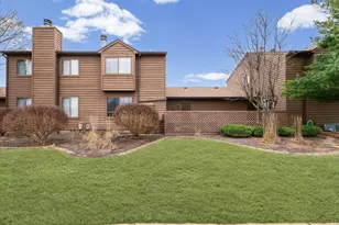 2111 Sunview Dr, Champaign, IL 61821 - Photo 26