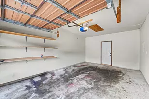 2111 Sunview Dr, Champaign, IL 61821 - Photo 24