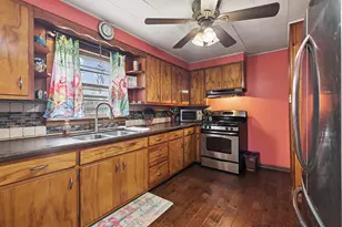 16 Anderson Ave, Joliet, IL 60433 - Photo 10