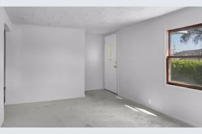 913 Forrest Street, Danville, IL 61832 - Photo 6