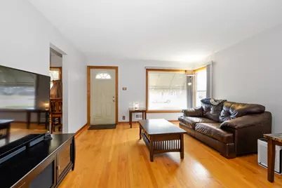 8936 Sproat Avenue, Oak Lawn, IL 60453 - Photo 4