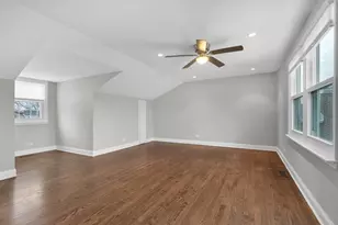 914 W Noyes St, Arlington Heights, IL 60005 - Photo 16