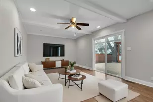 914 W Noyes St, Arlington Heights, IL 60005 - Photo 14