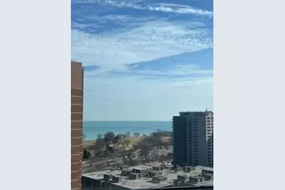 720 W Gordon Terrace #20B, Chicago, IL 60613 - Photo 2