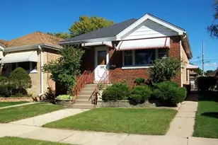 2433 S Keystone Ave, North Riverside, IL 60546 - Photo 1