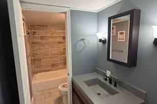 607 Park Ave, Belvidere, IL 61008 - Photo 6