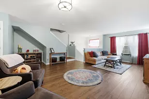 1655 Windward Dr, Pingree Grove, IL 60140 - Photo 4