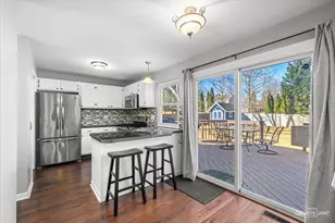 102 Chelsea Ave, Sugar Grove, IL 60554 - Photo 8