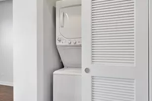 1325 W Wilson Ave, Chicago, IL 60640 - Photo 8