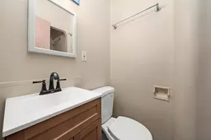 [Address not provided], Chicago, IL 60628 - Photo 6